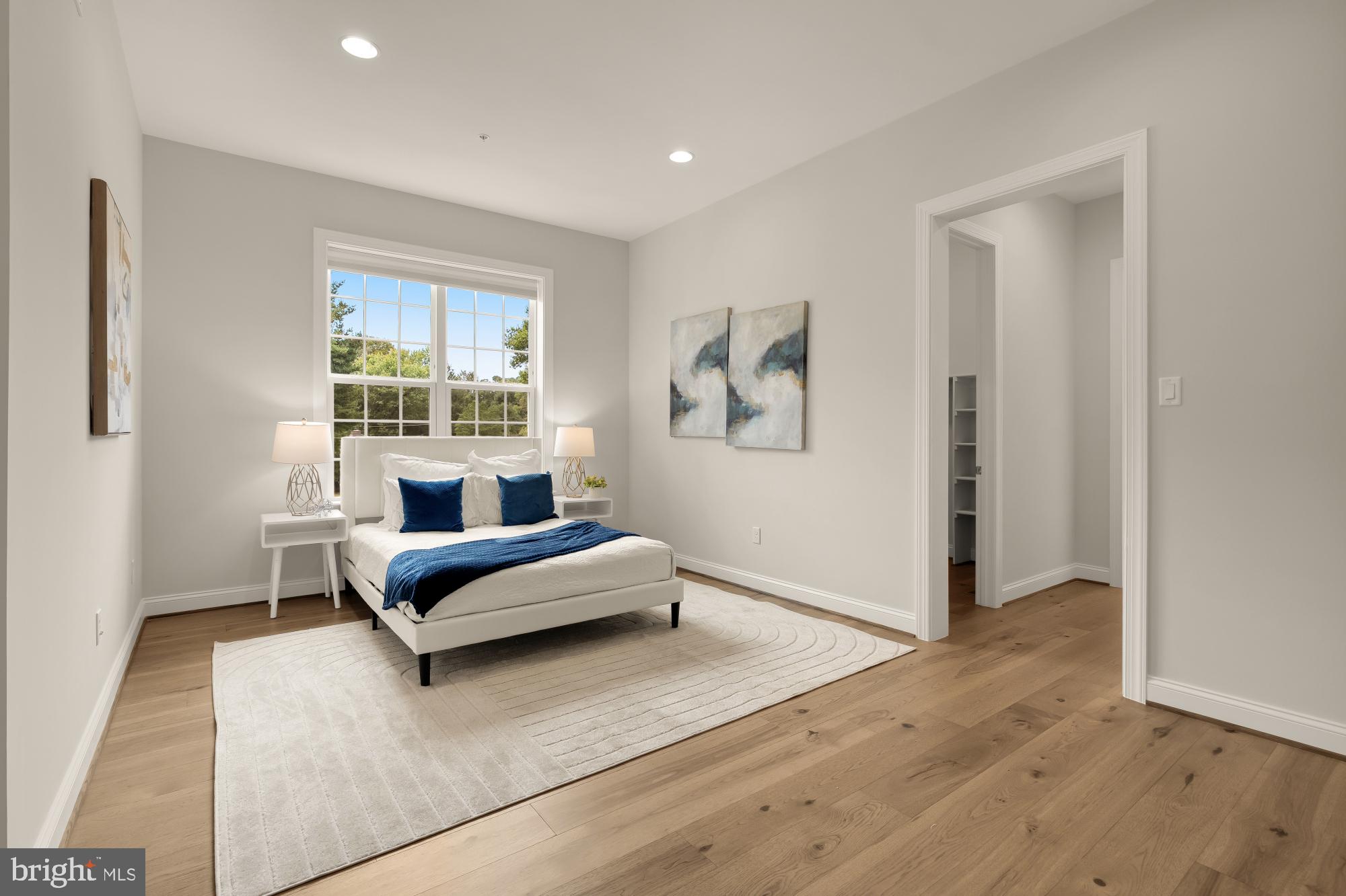 NORTH POTOMAC - Residential