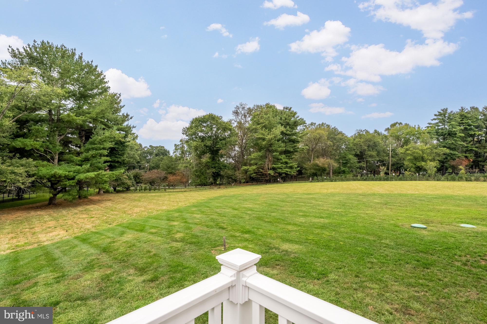 NORTH POTOMAC - Residential