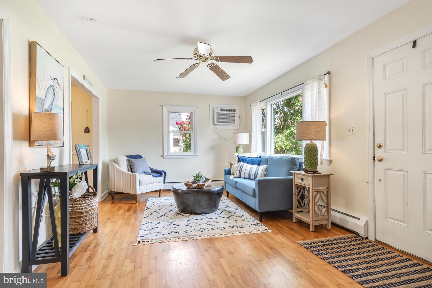 CENTREVILLE HEIGHTS - Residential