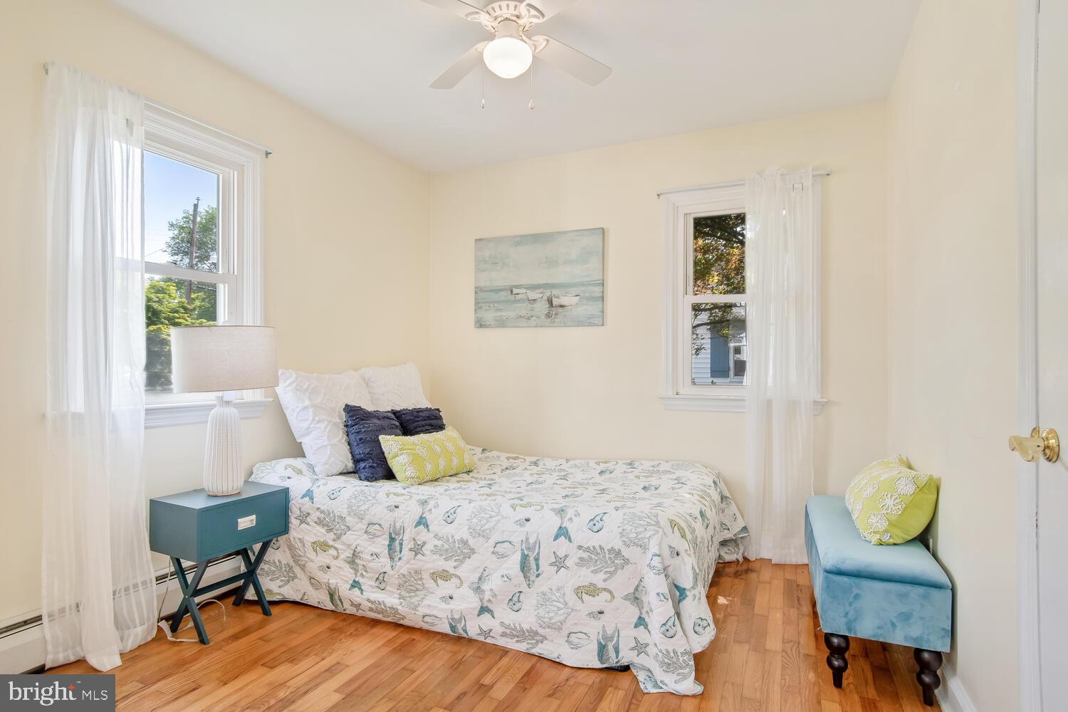 CENTREVILLE HEIGHTS - Residential