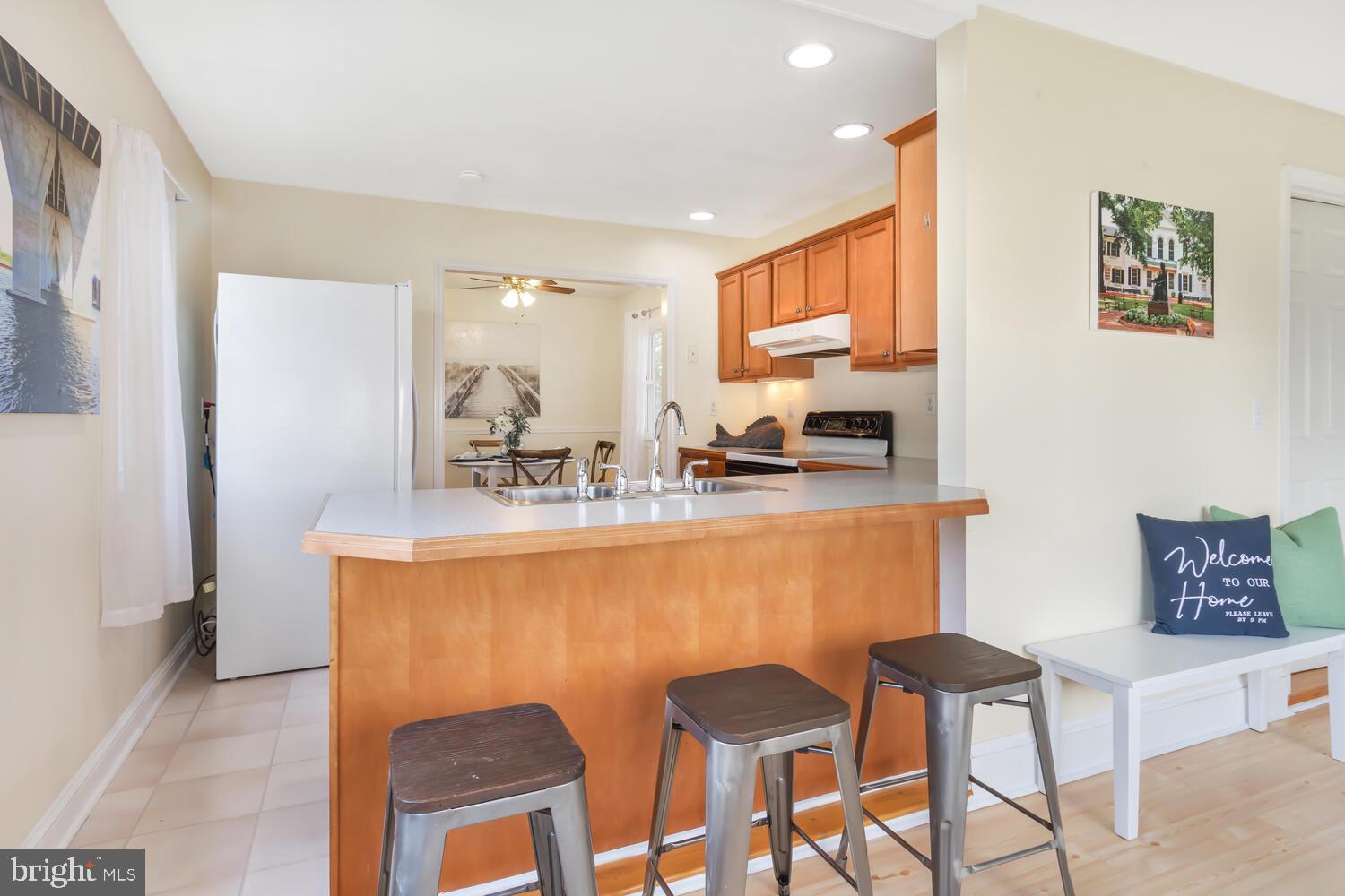 CENTREVILLE HEIGHTS - Residential