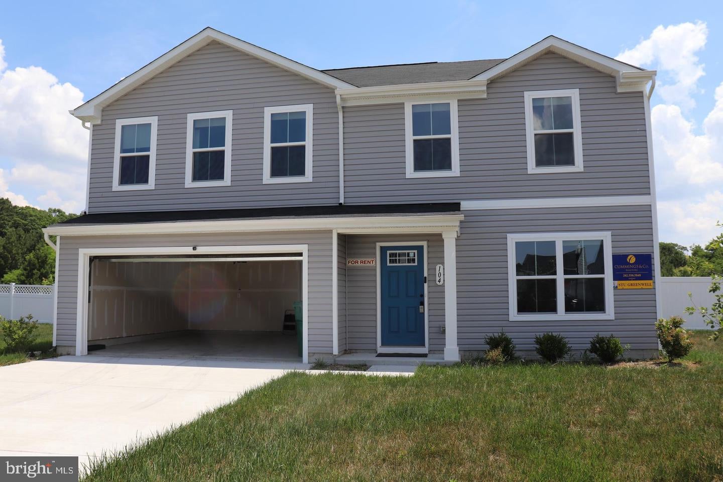 104 MARINERS WAY
