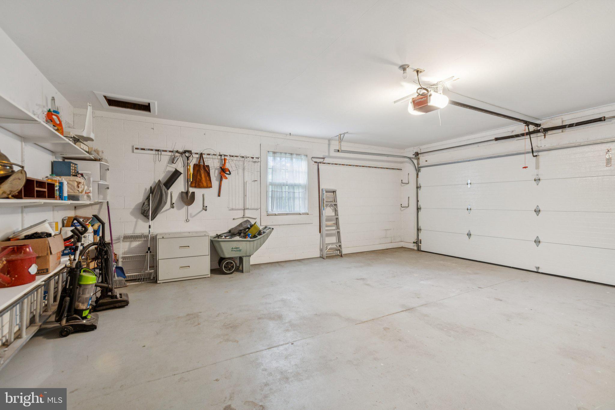 CHAIN BRIDGE FOREST - Residential Lease