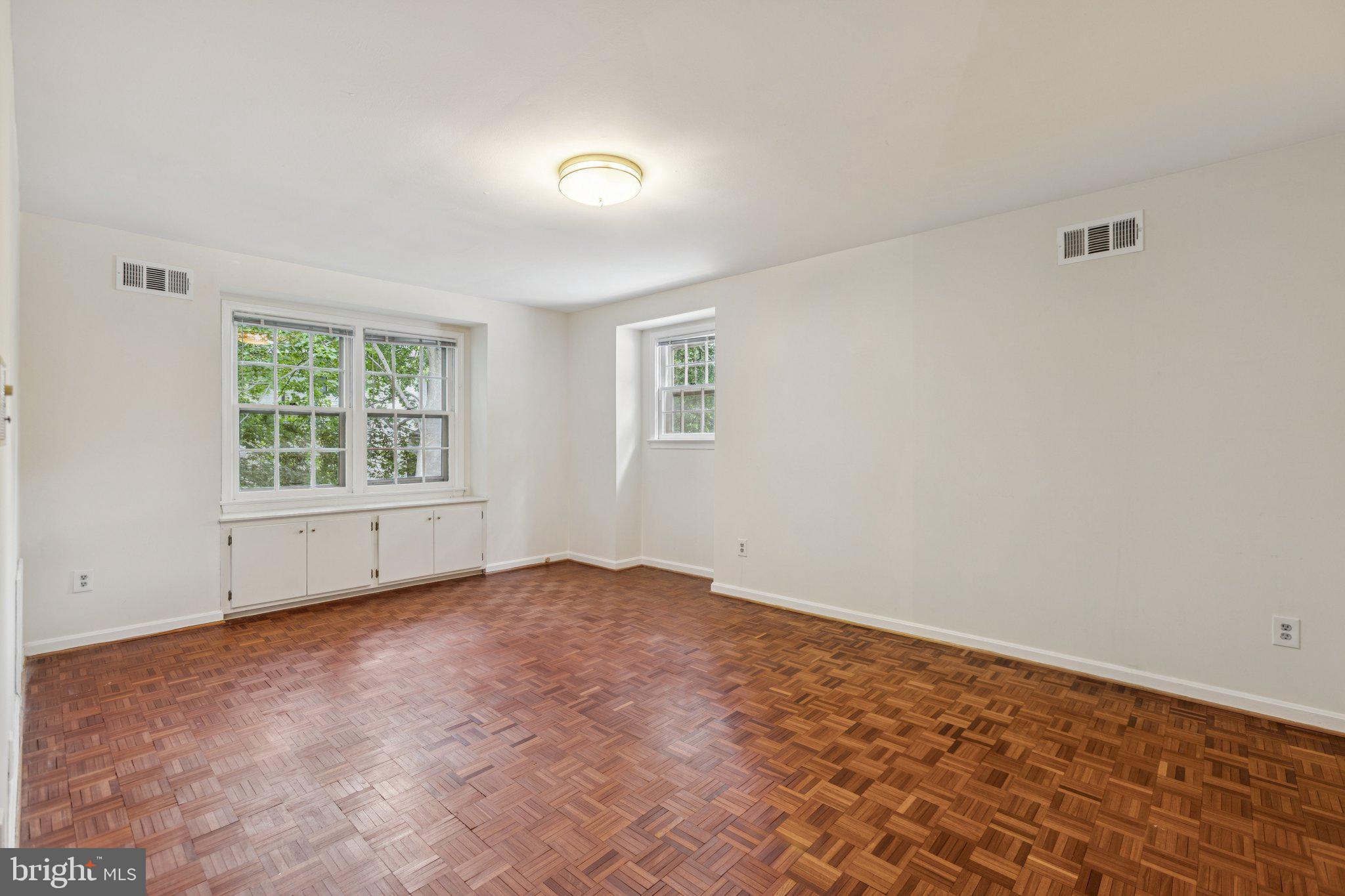 CHAIN BRIDGE FOREST - Residential Lease