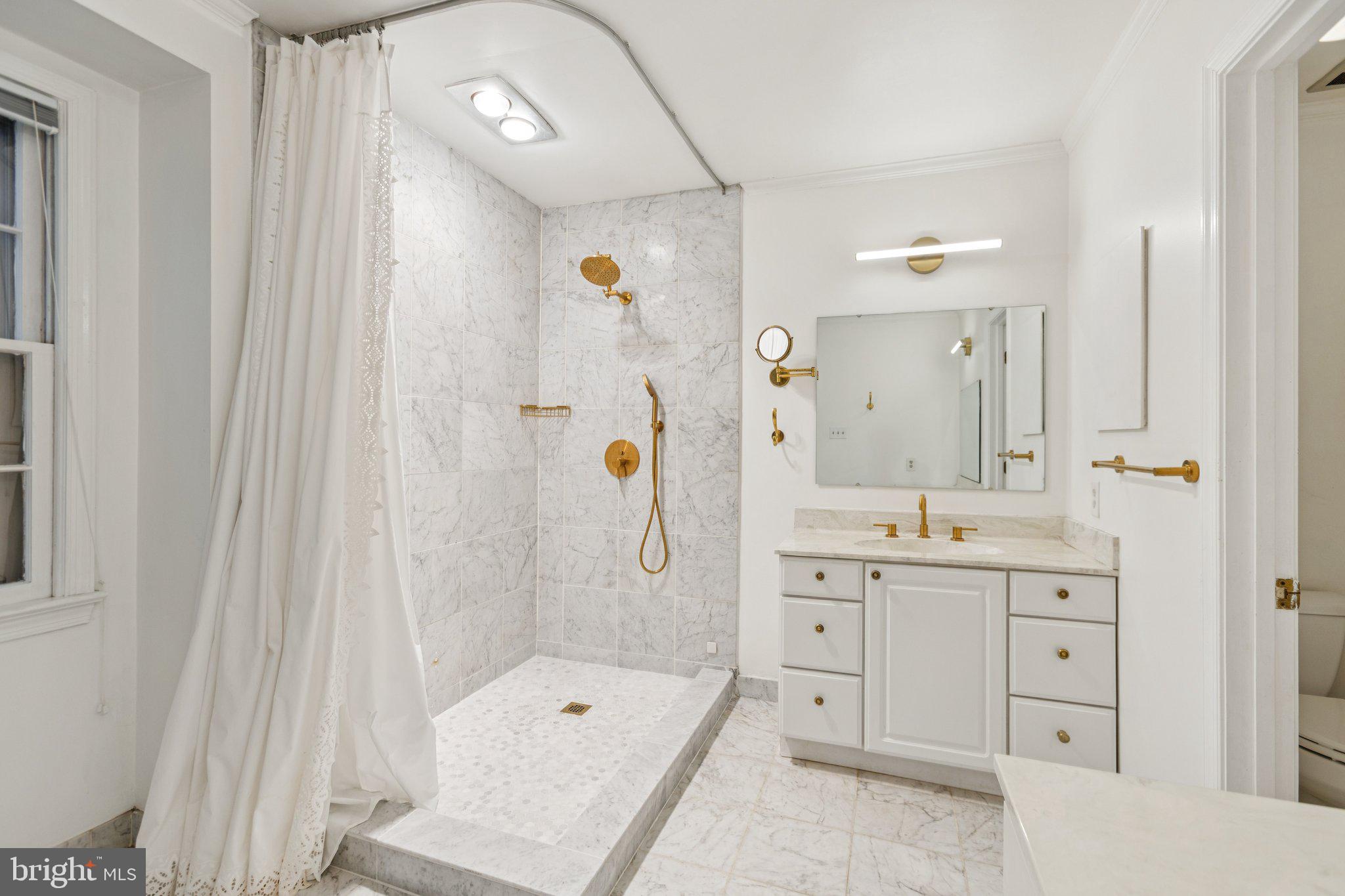 CHAIN BRIDGE FOREST - Residential Lease