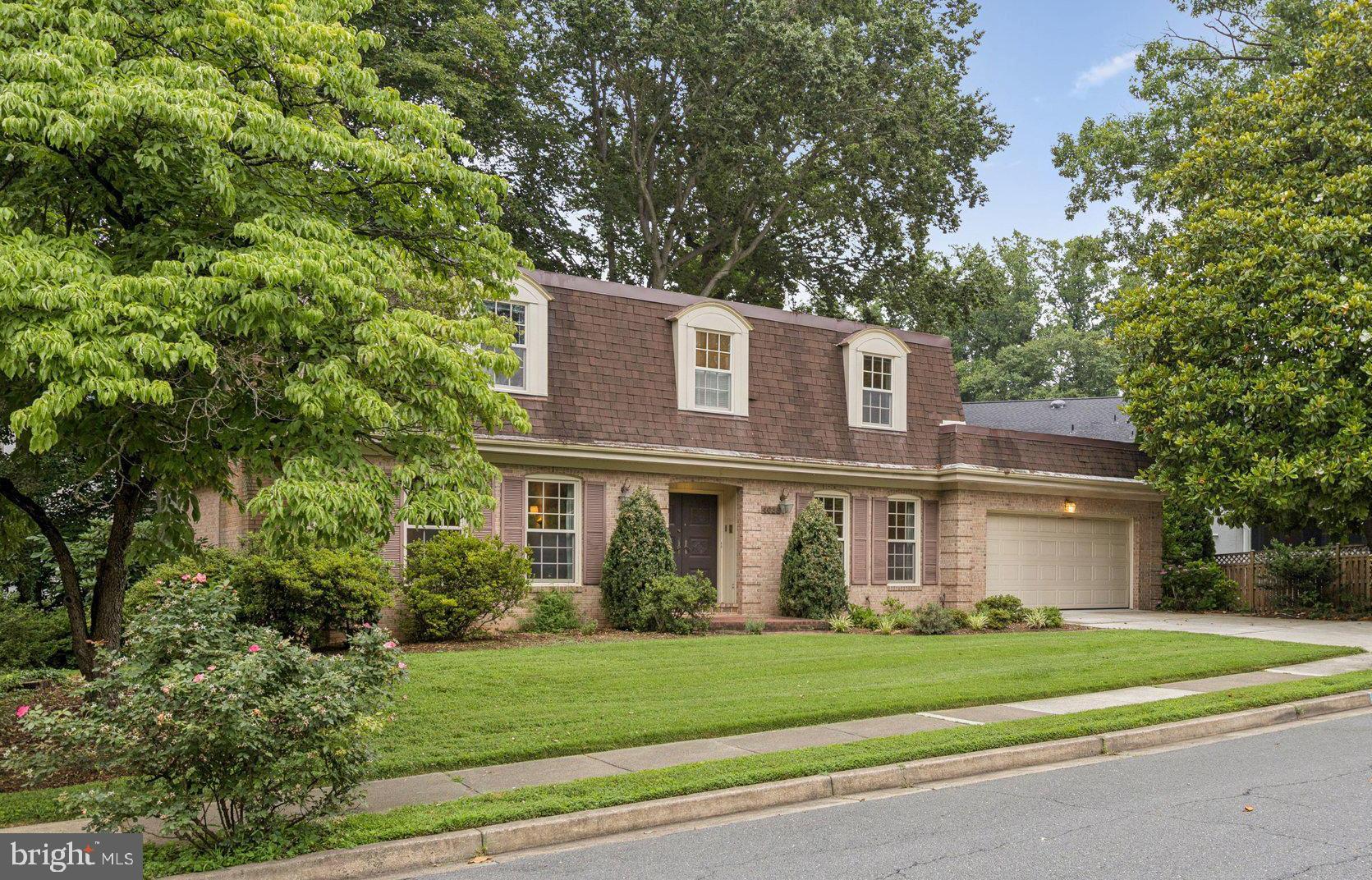 CHAIN BRIDGE FOREST - Residential Lease