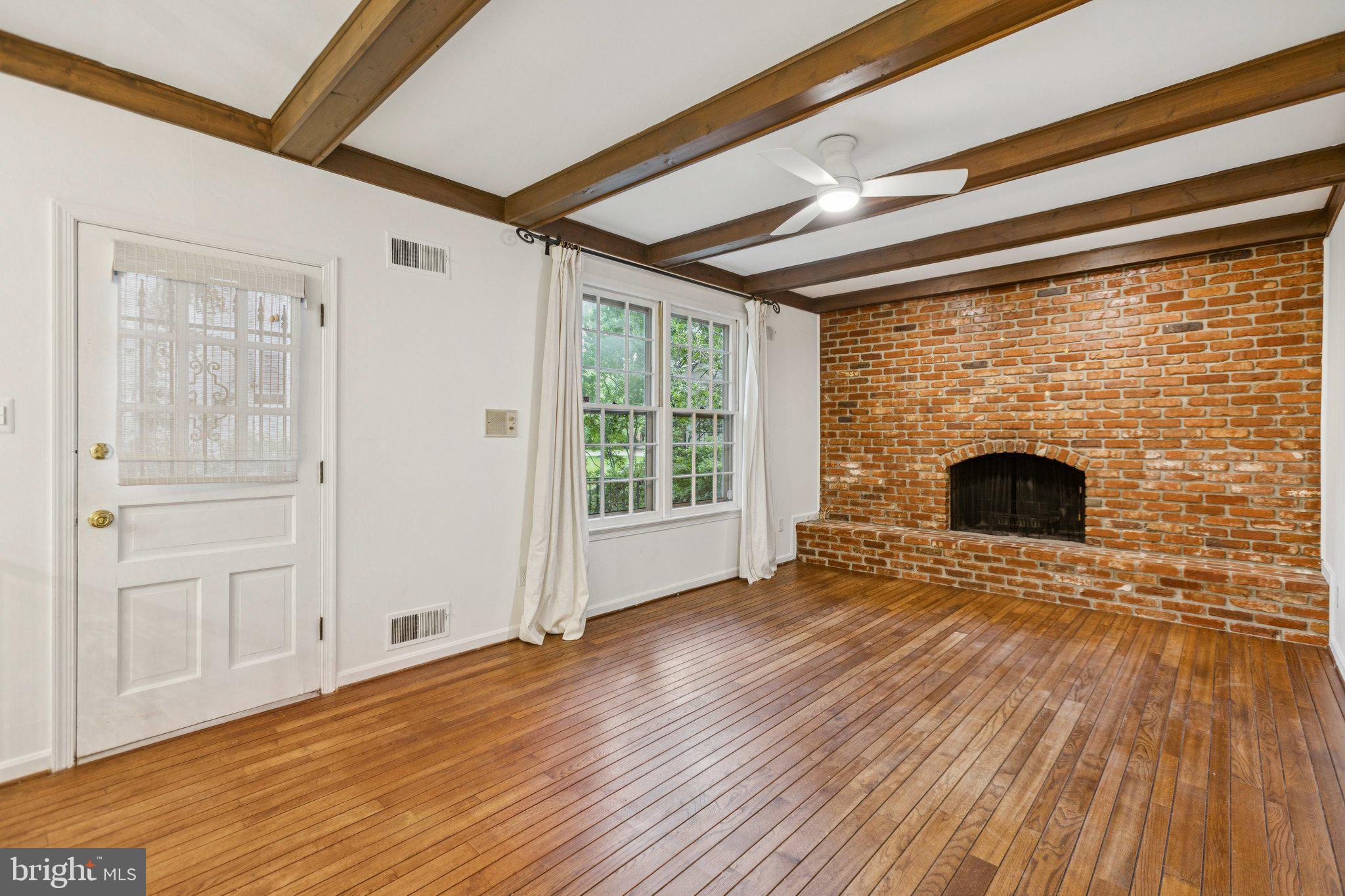 CHAIN BRIDGE FOREST - Residential Lease