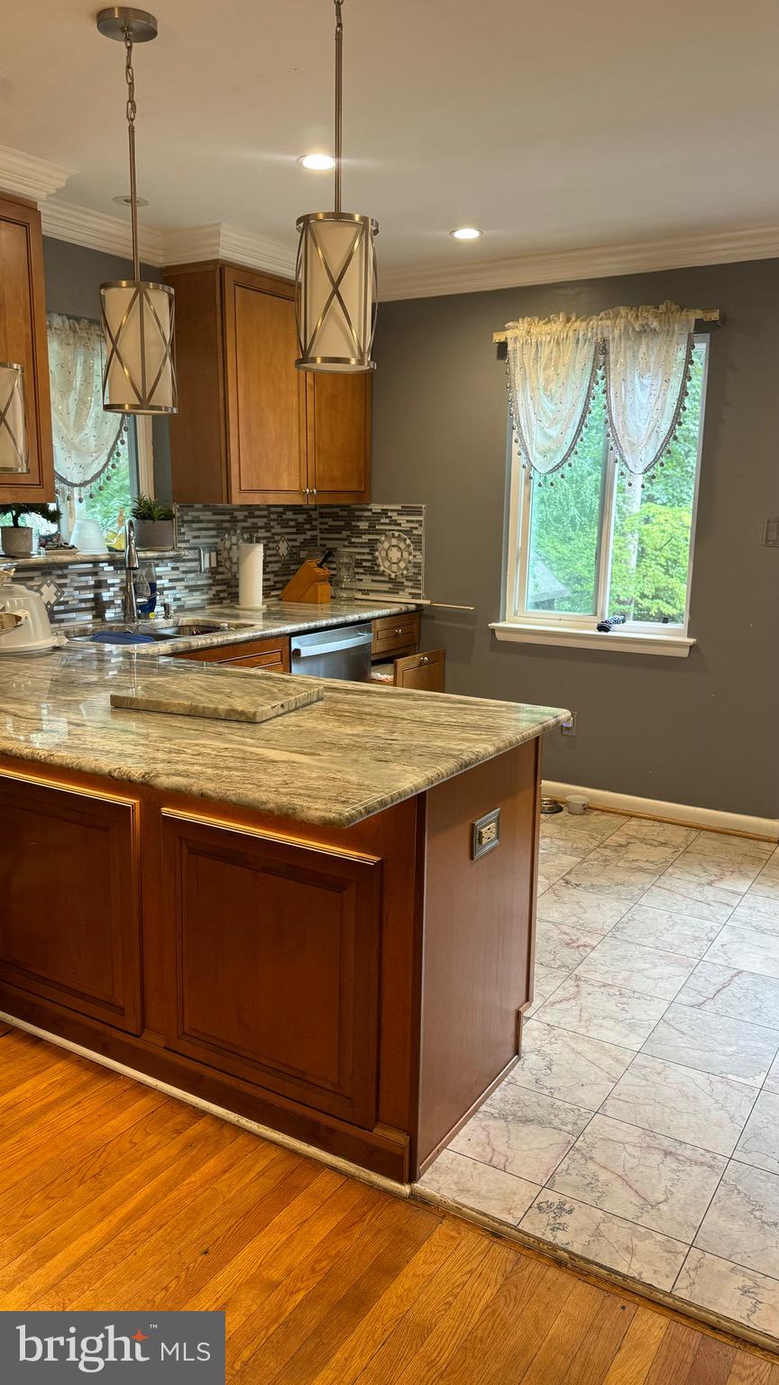 KEMP MILL ESTATES - Residential