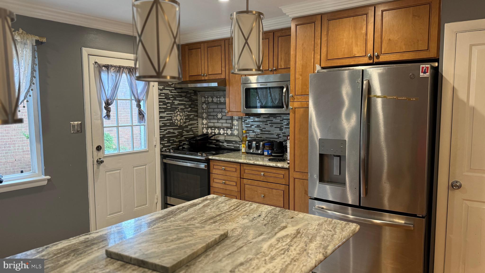 KEMP MILL ESTATES - Residential