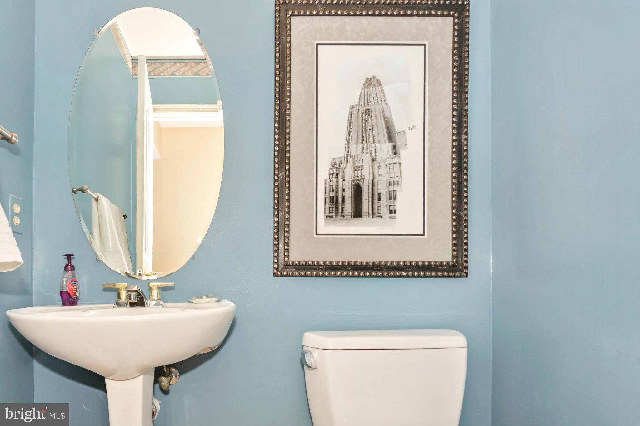 GABLES AT LAWYERS HILL - Residential