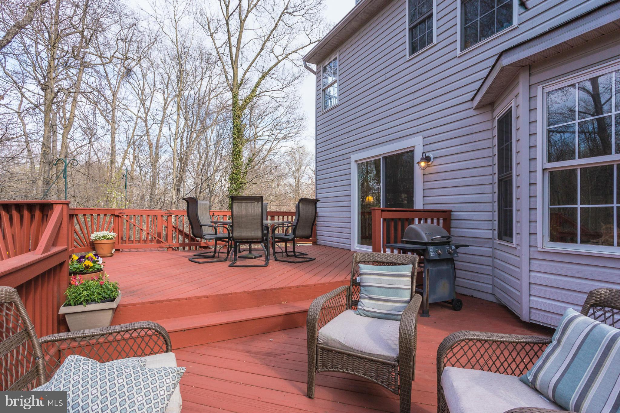 GABLES AT LAWYERS HILL - Residential