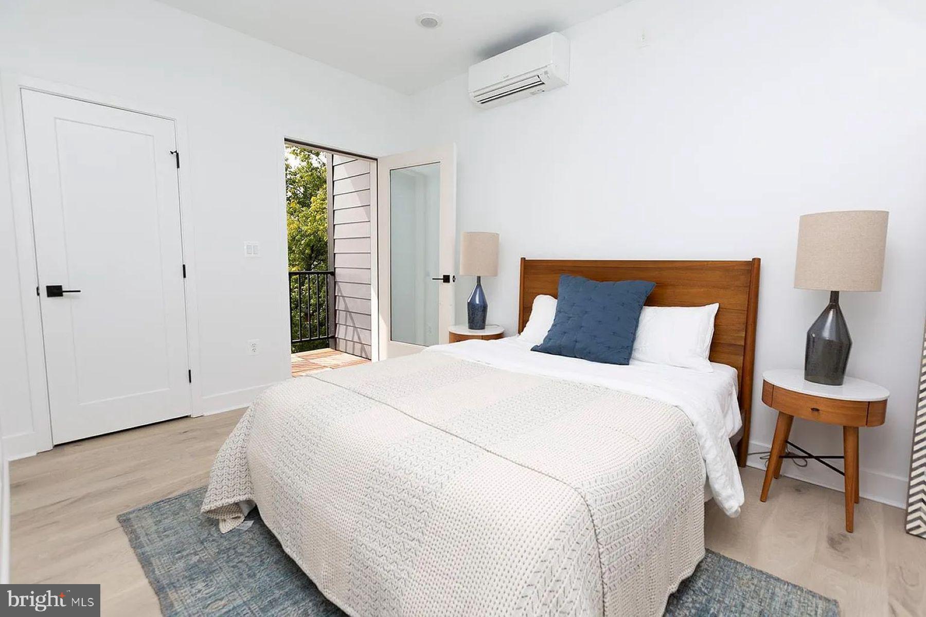 FELLS POINT HISTORIC DISTRICT - Residential Lease