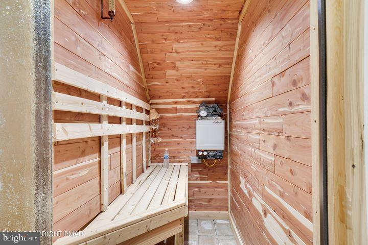 INDIAN MOUNTAIN LAKES - Residential