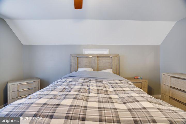 INDIAN MOUNTAIN LAKES - Residential