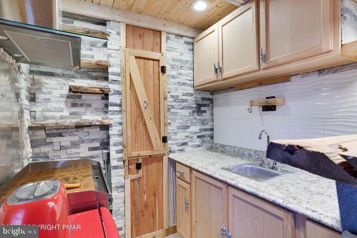 INDIAN MOUNTAIN LAKES - Residential