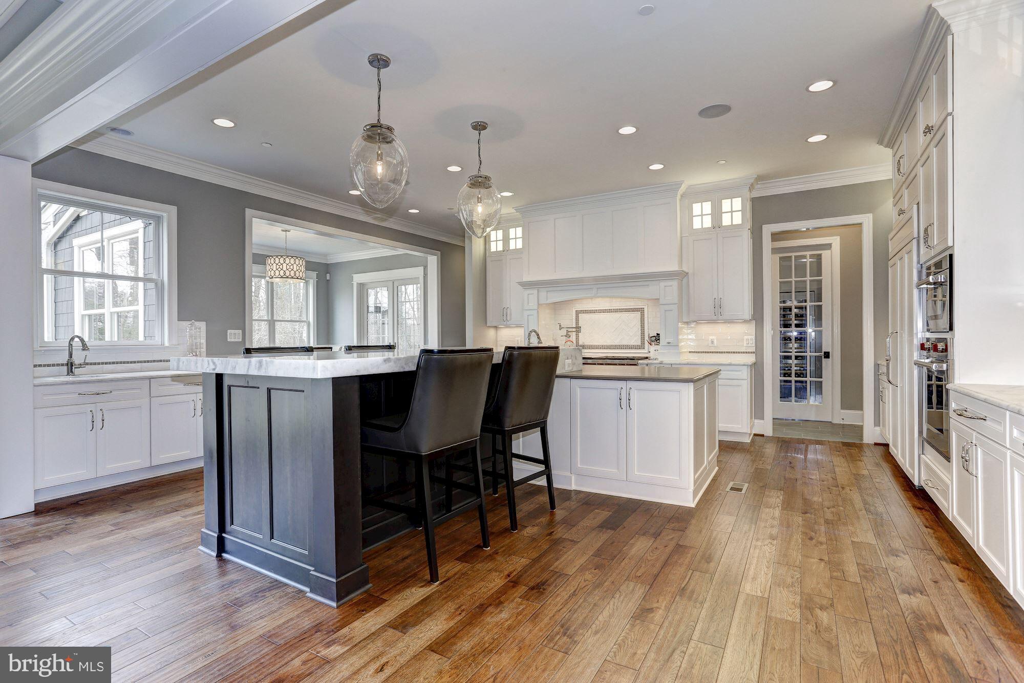 HARWOOD - Residential