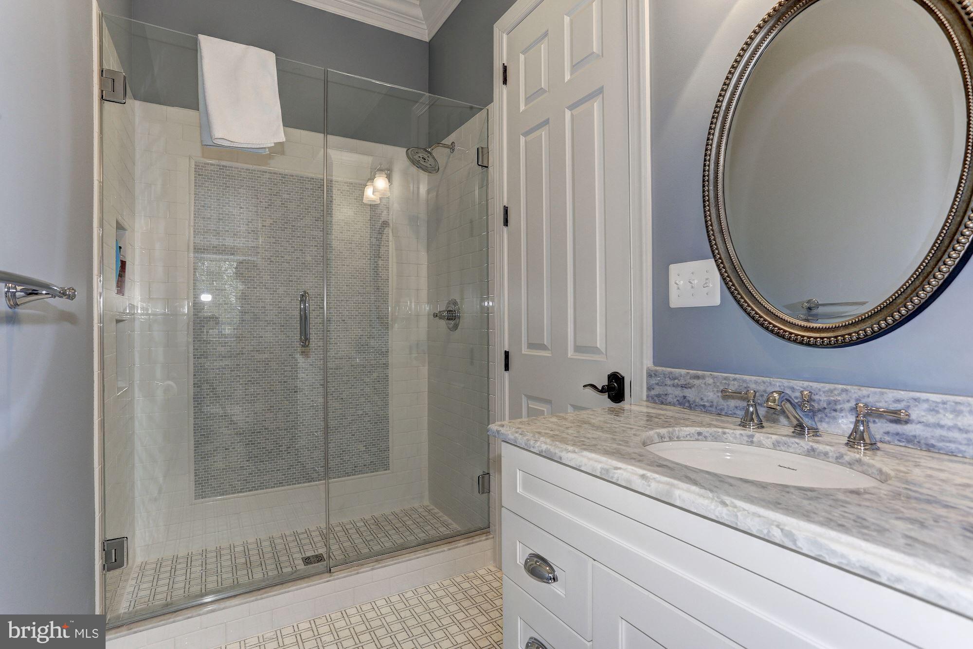 HARWOOD - Residential