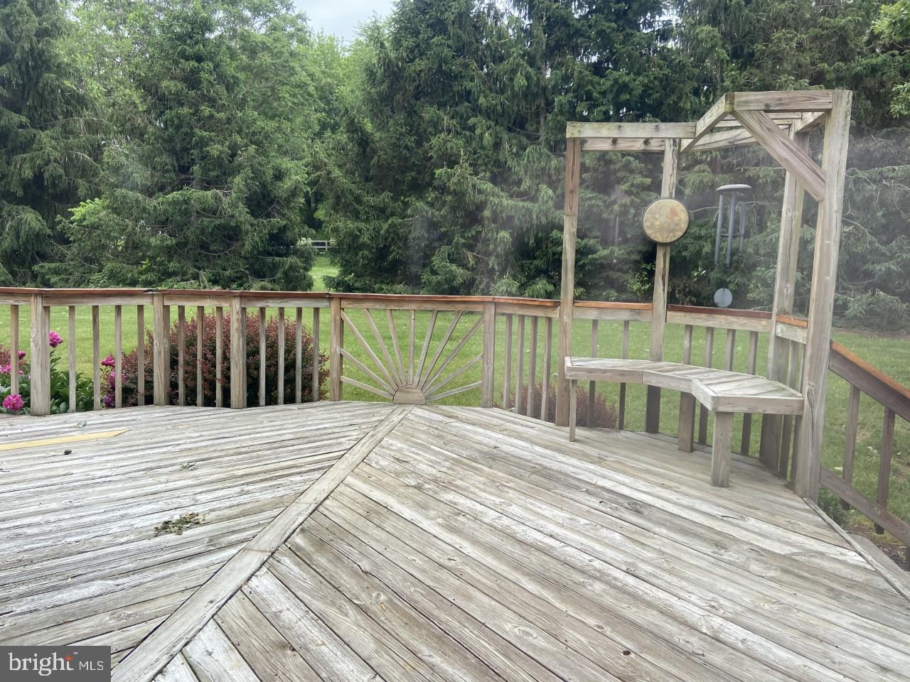 STEEPLE CHASE - Residential