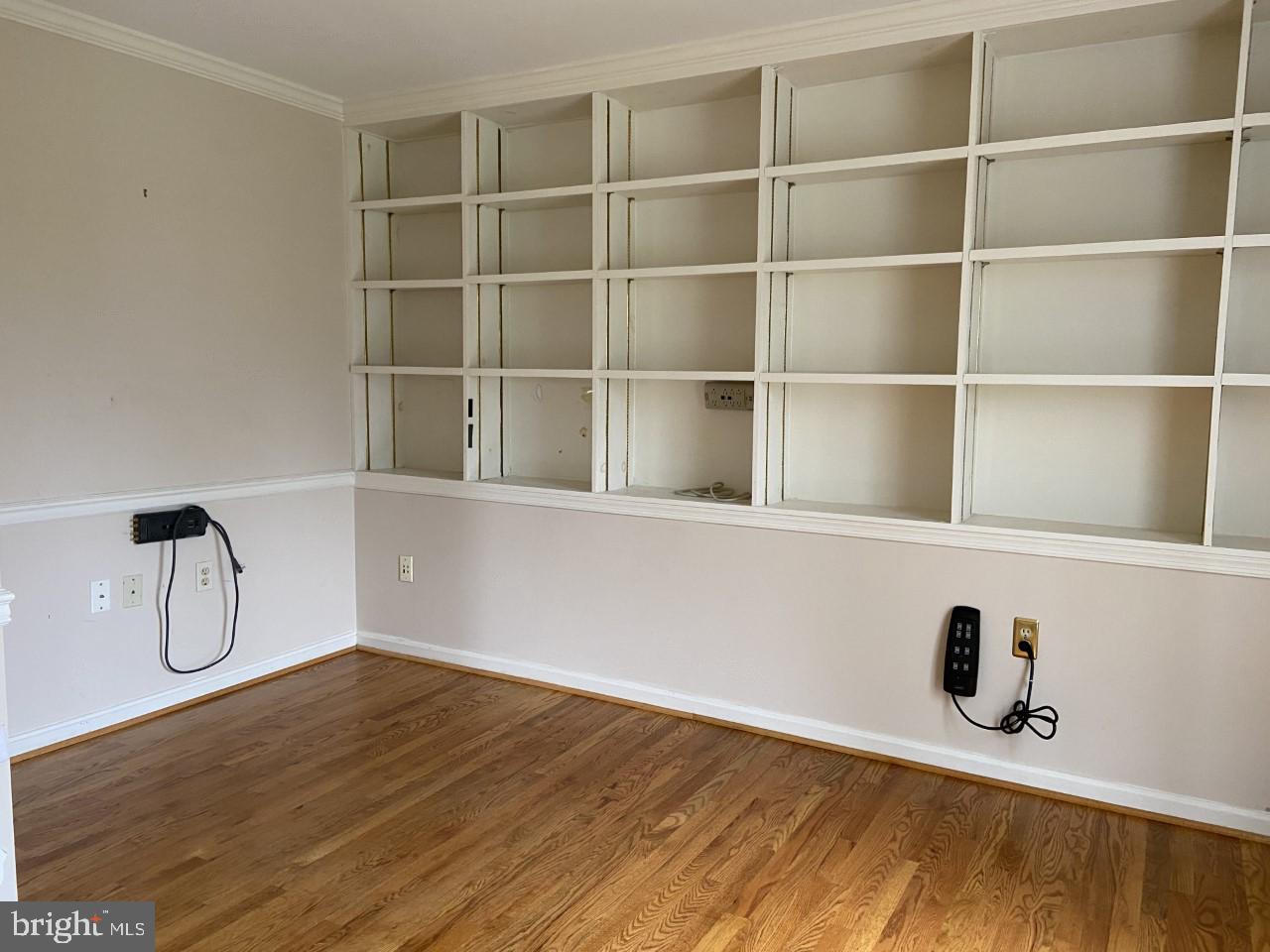 STEEPLE CHASE - Residential