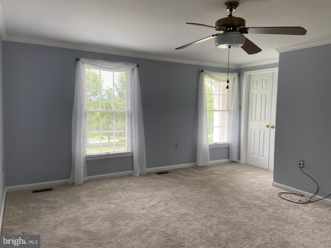 STEEPLE CHASE - Residential