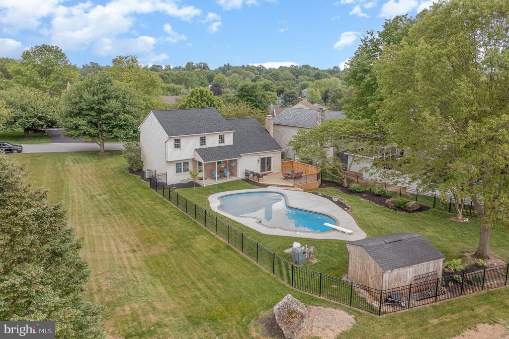 Photo of 182 NORTHRIDGE DR, LANDISVILLE, PA 17538 (MLS # PALA2035180)