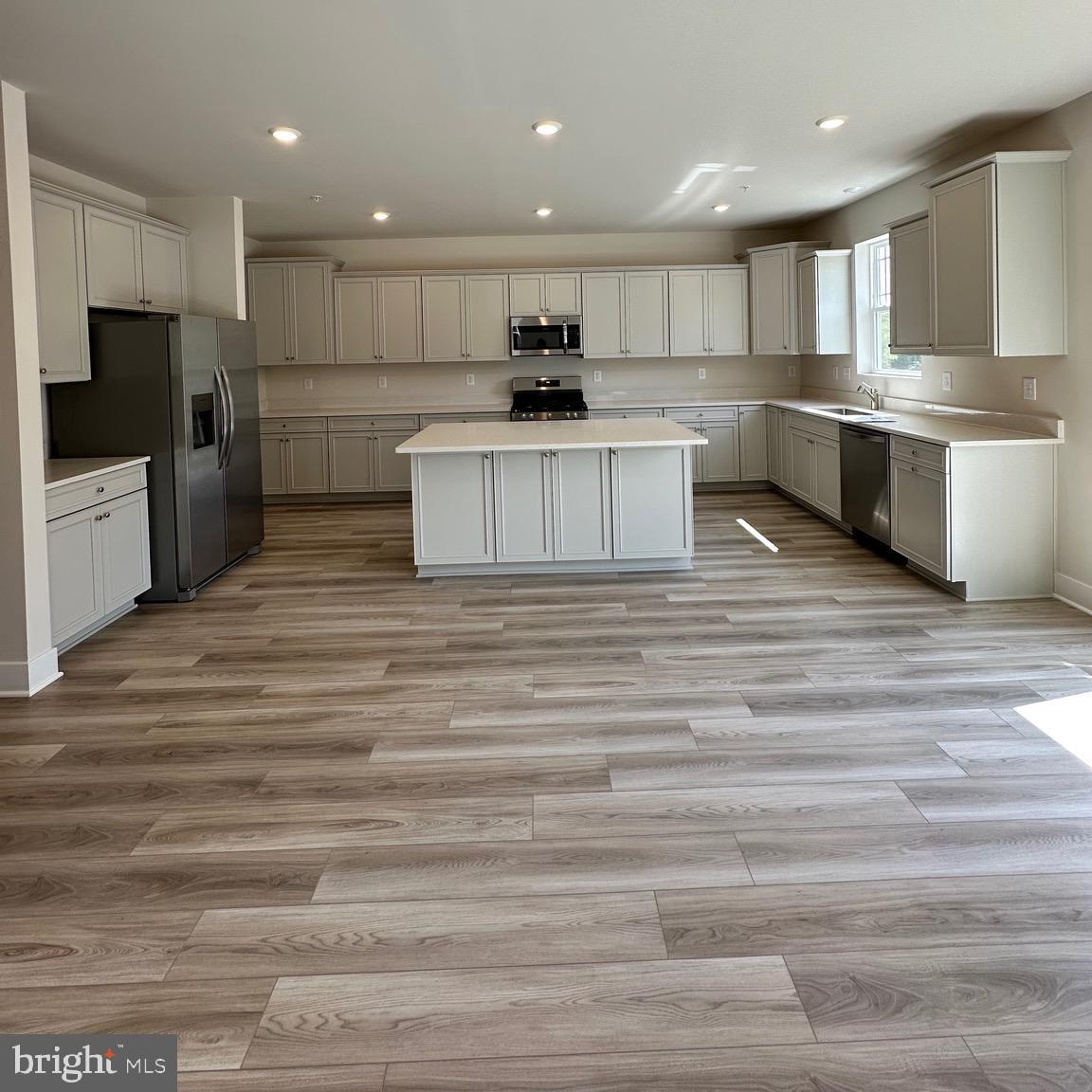 10758 BOREALIS LN