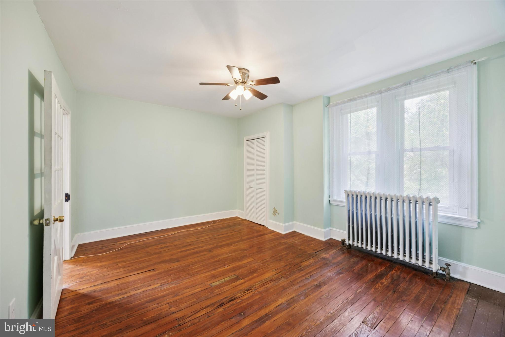 GERMANTOWN (EAST) - Residential