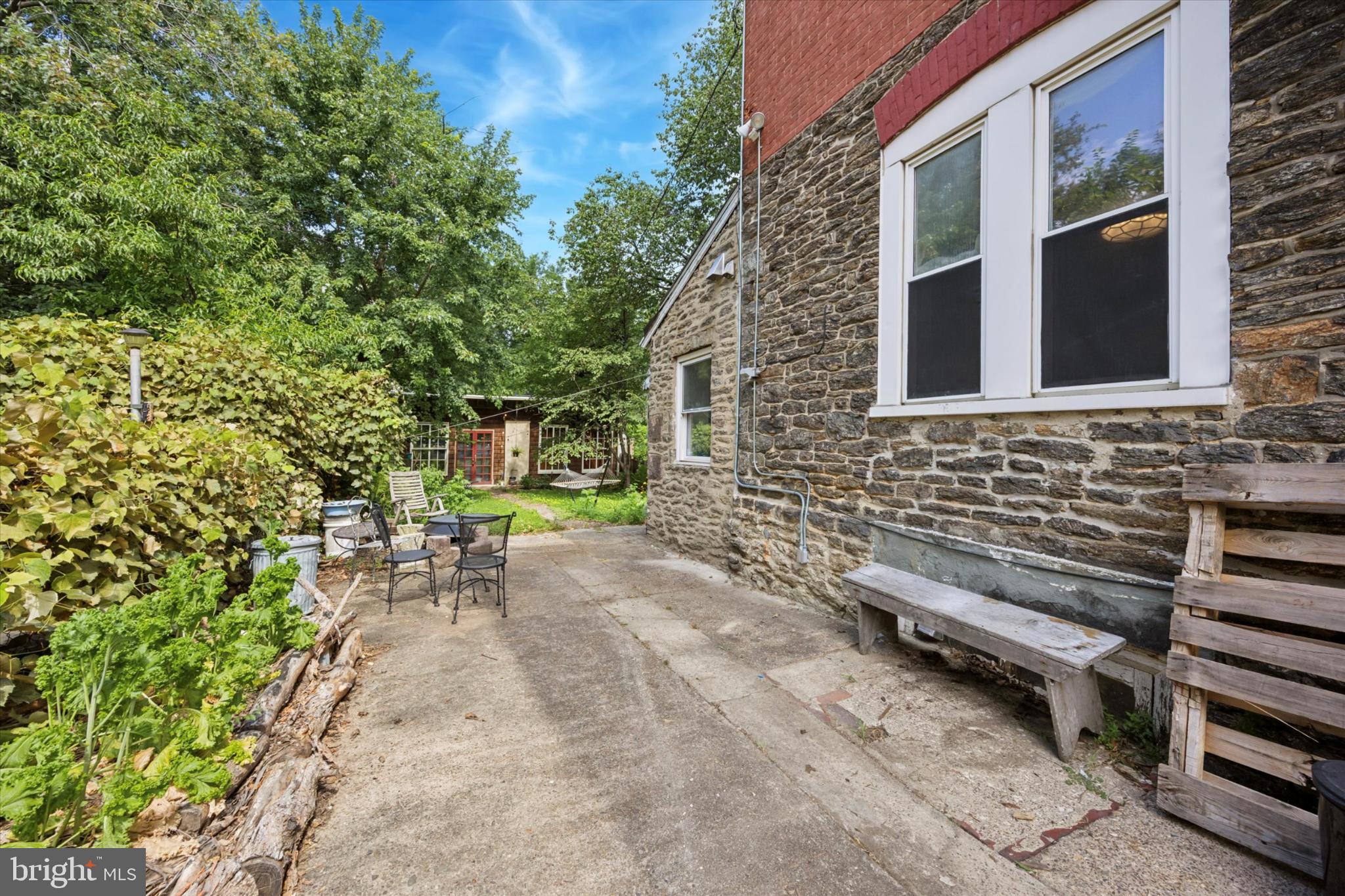 GERMANTOWN (EAST) - Residential