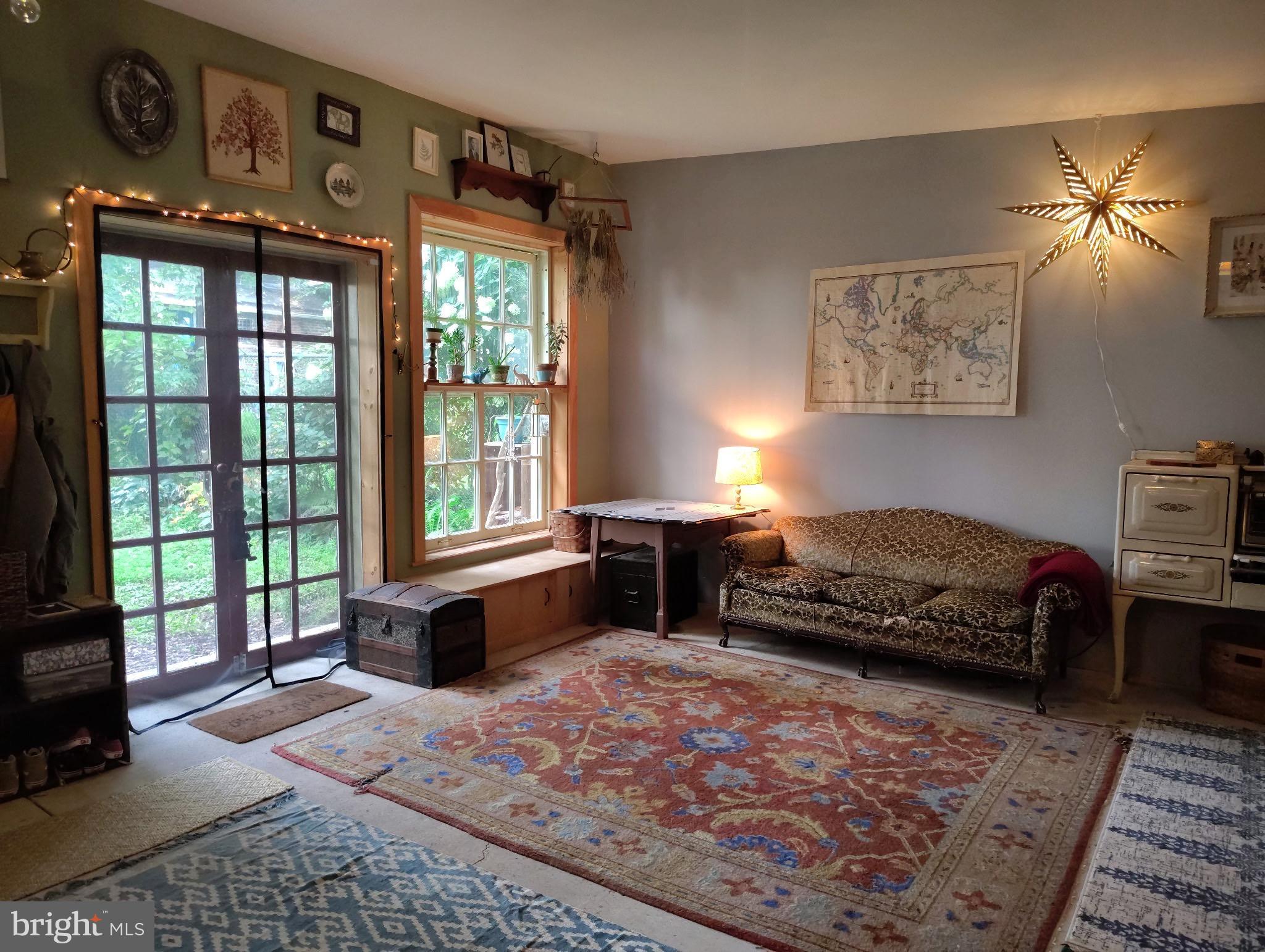 GERMANTOWN (EAST) - Residential