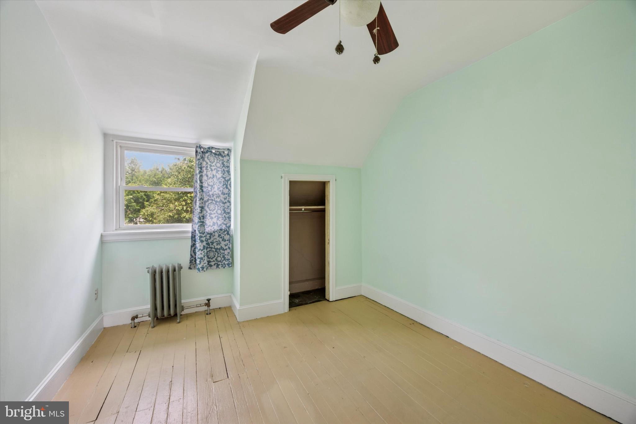 GERMANTOWN (EAST) - Residential