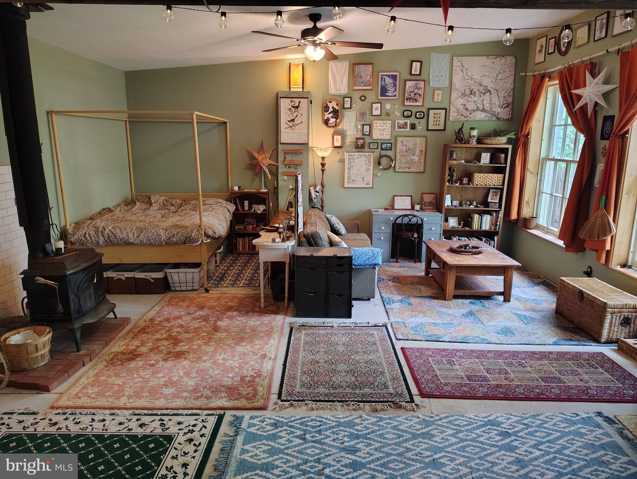 GERMANTOWN (EAST) - Residential