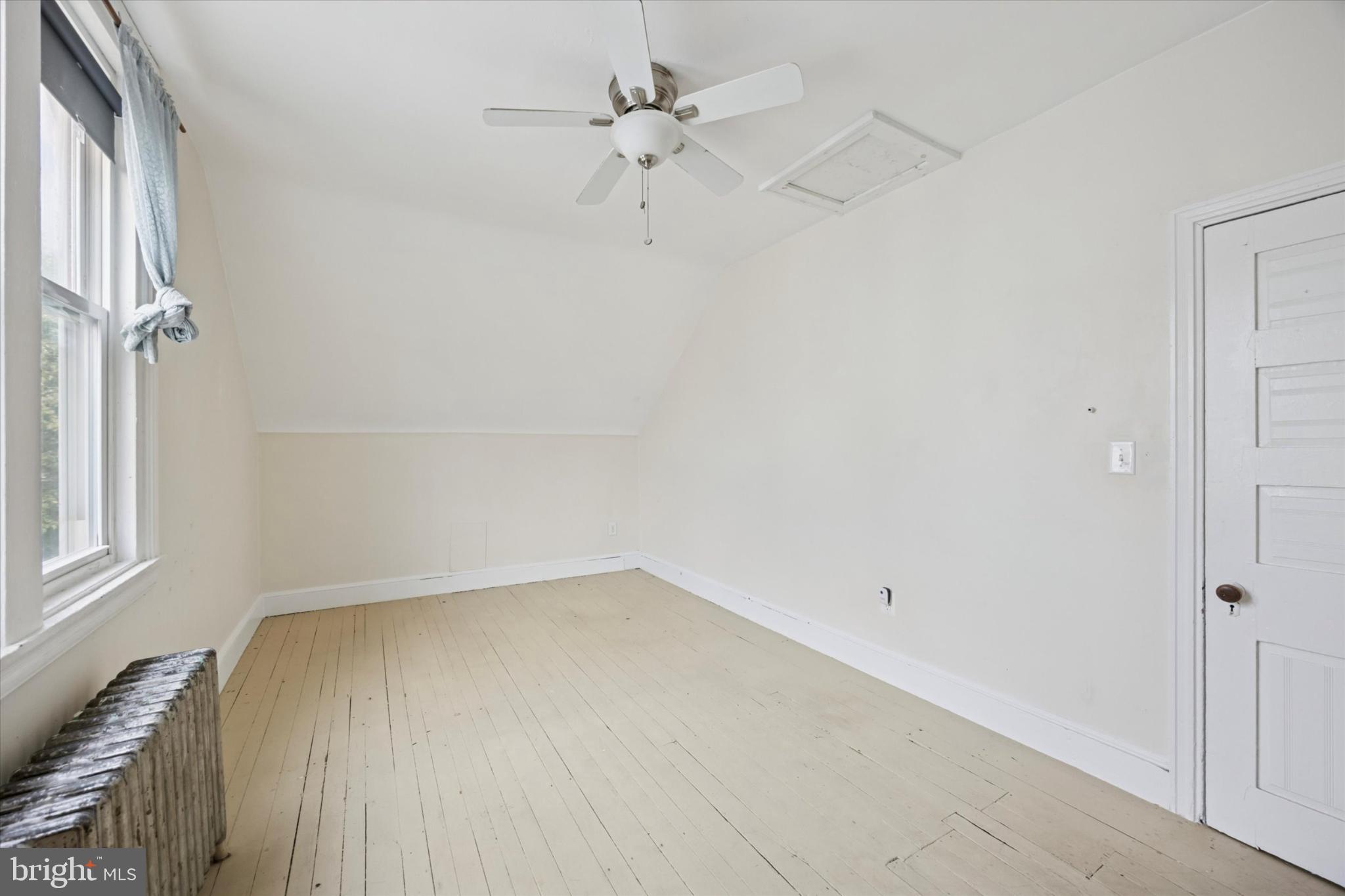 GERMANTOWN (EAST) - Residential