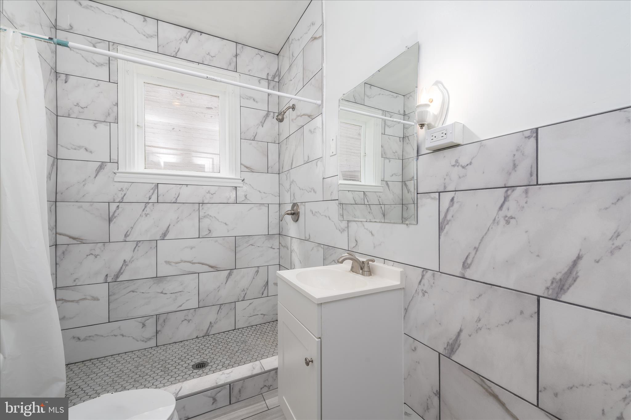 CITY OF MARTINSBURG - Commercial Sale