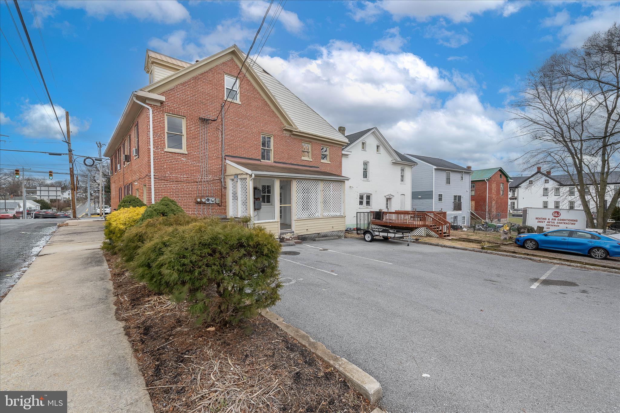 CITY OF MARTINSBURG - Commercial Sale