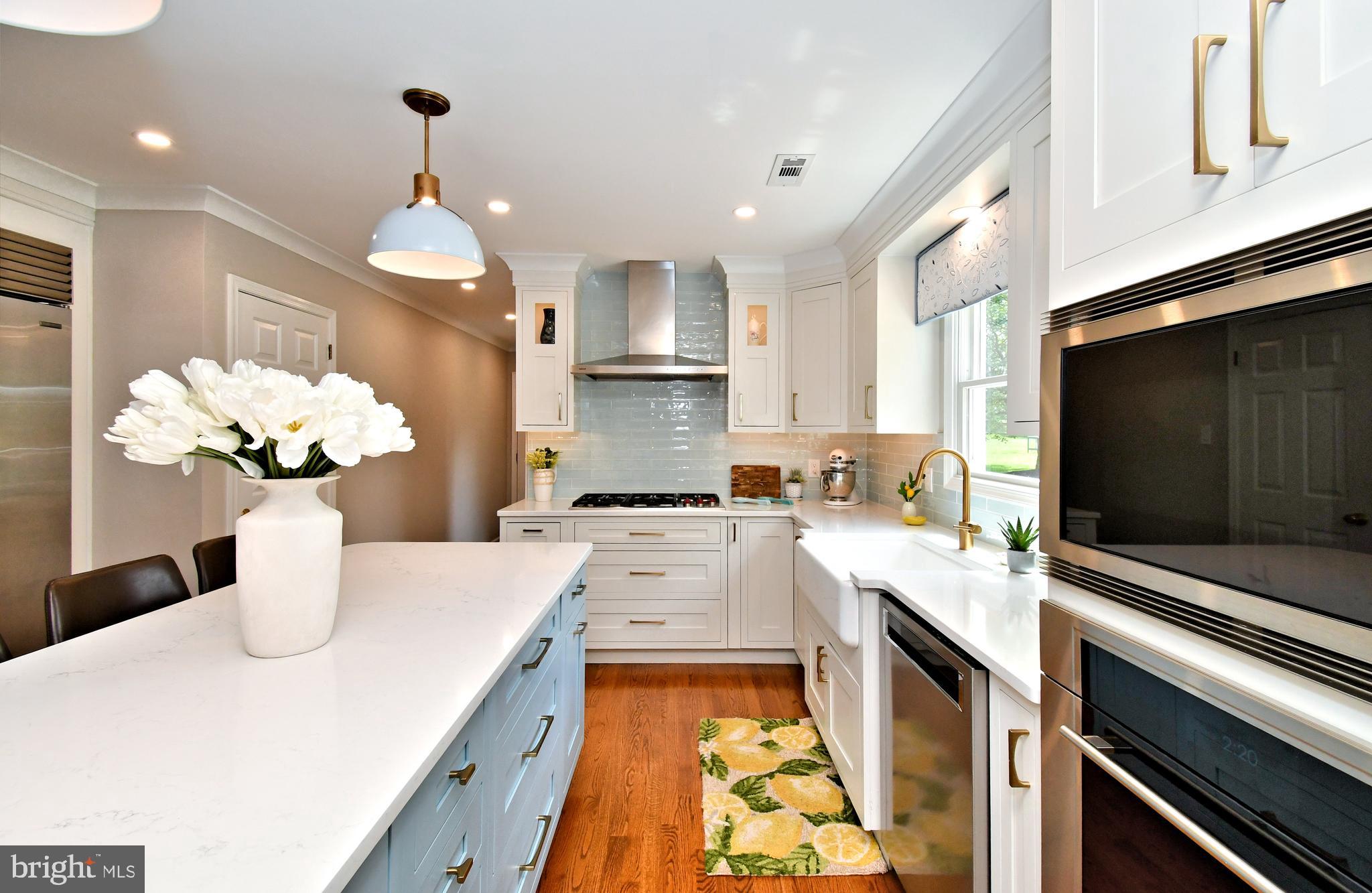 BROOKWOOD ESTS - Residential