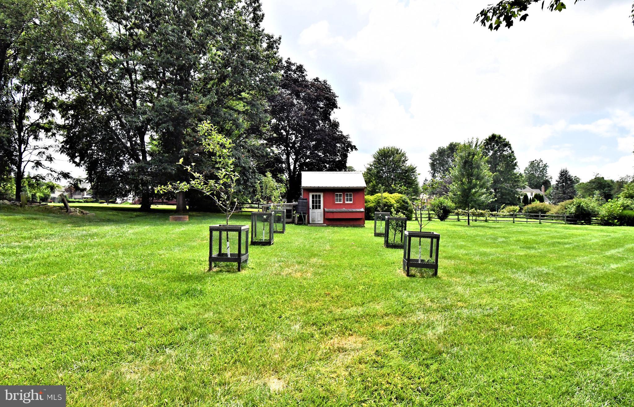 BROOKWOOD ESTS - Residential