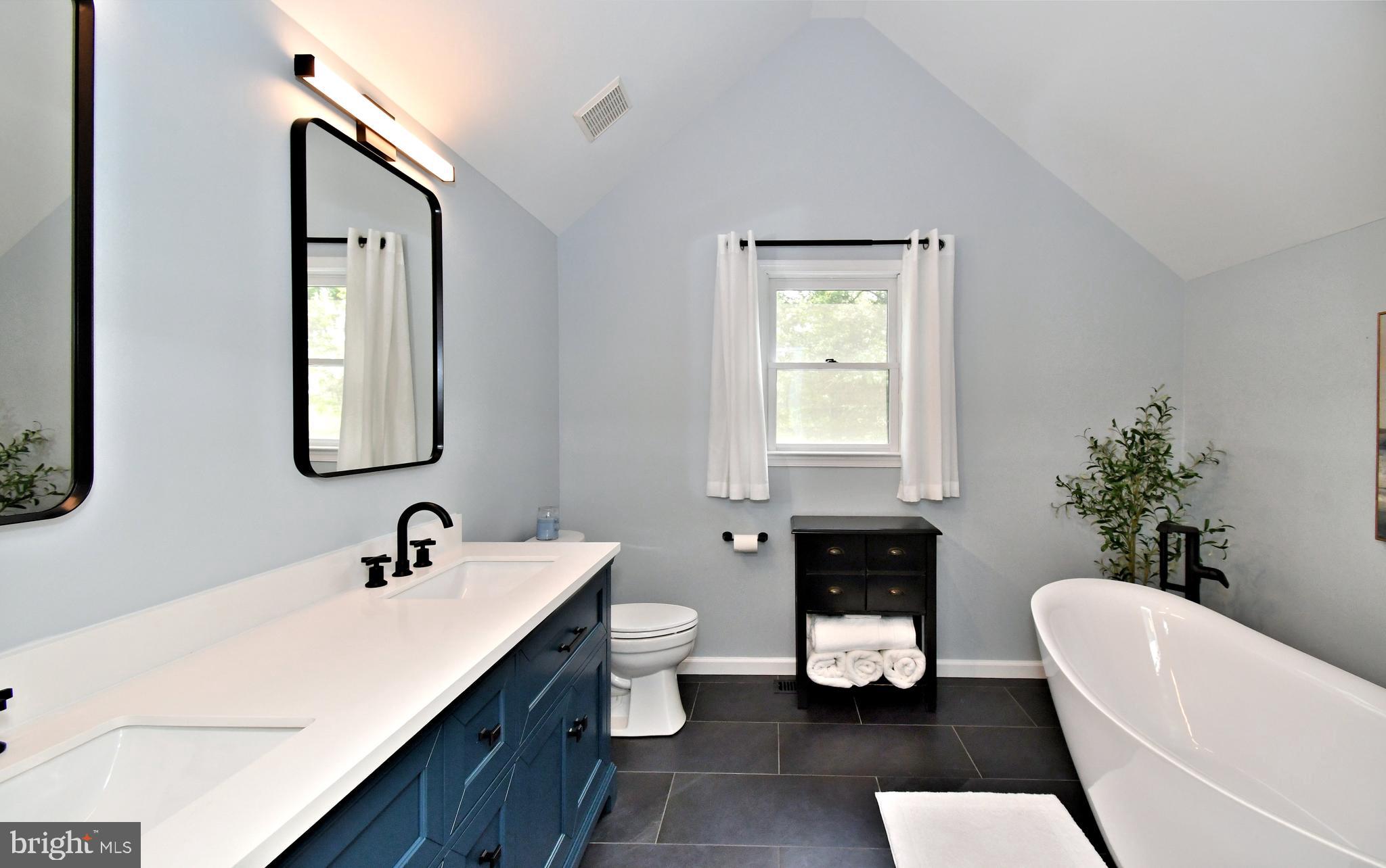 BROOKWOOD ESTS - Residential