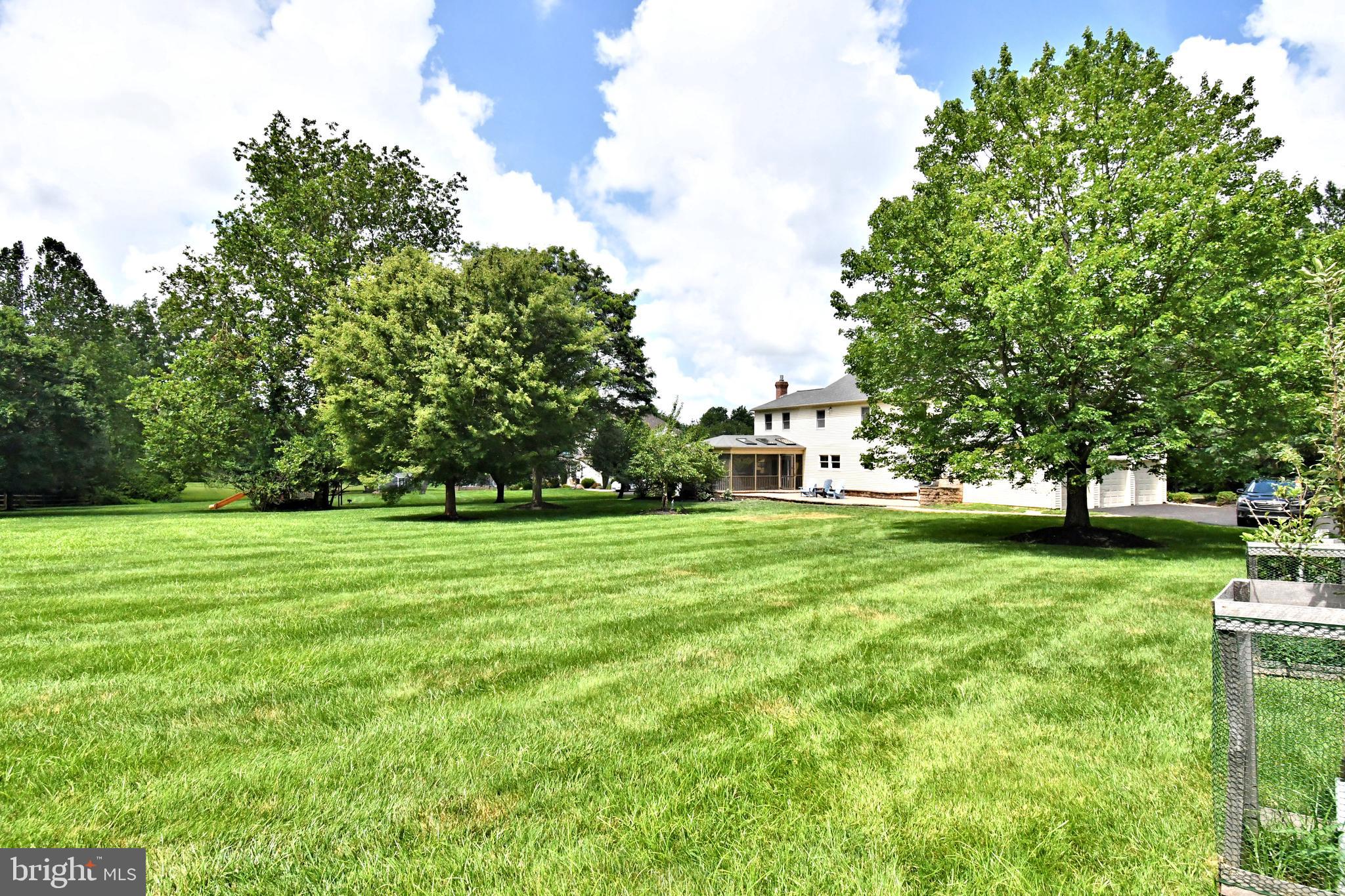 BROOKWOOD ESTS - Residential