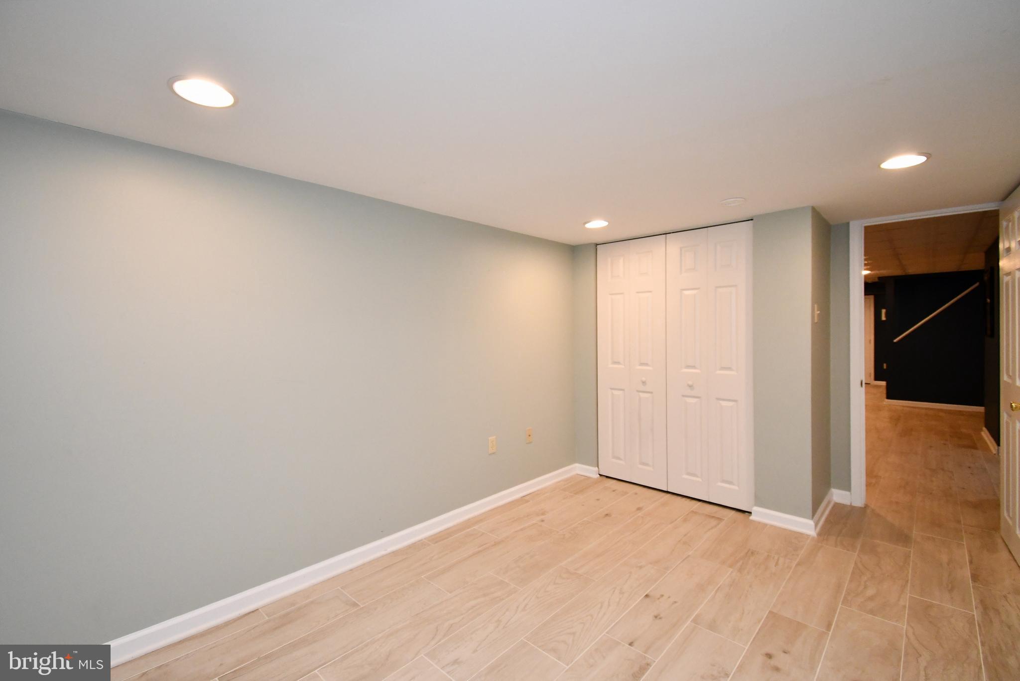 BROOKWOOD ESTS - Residential