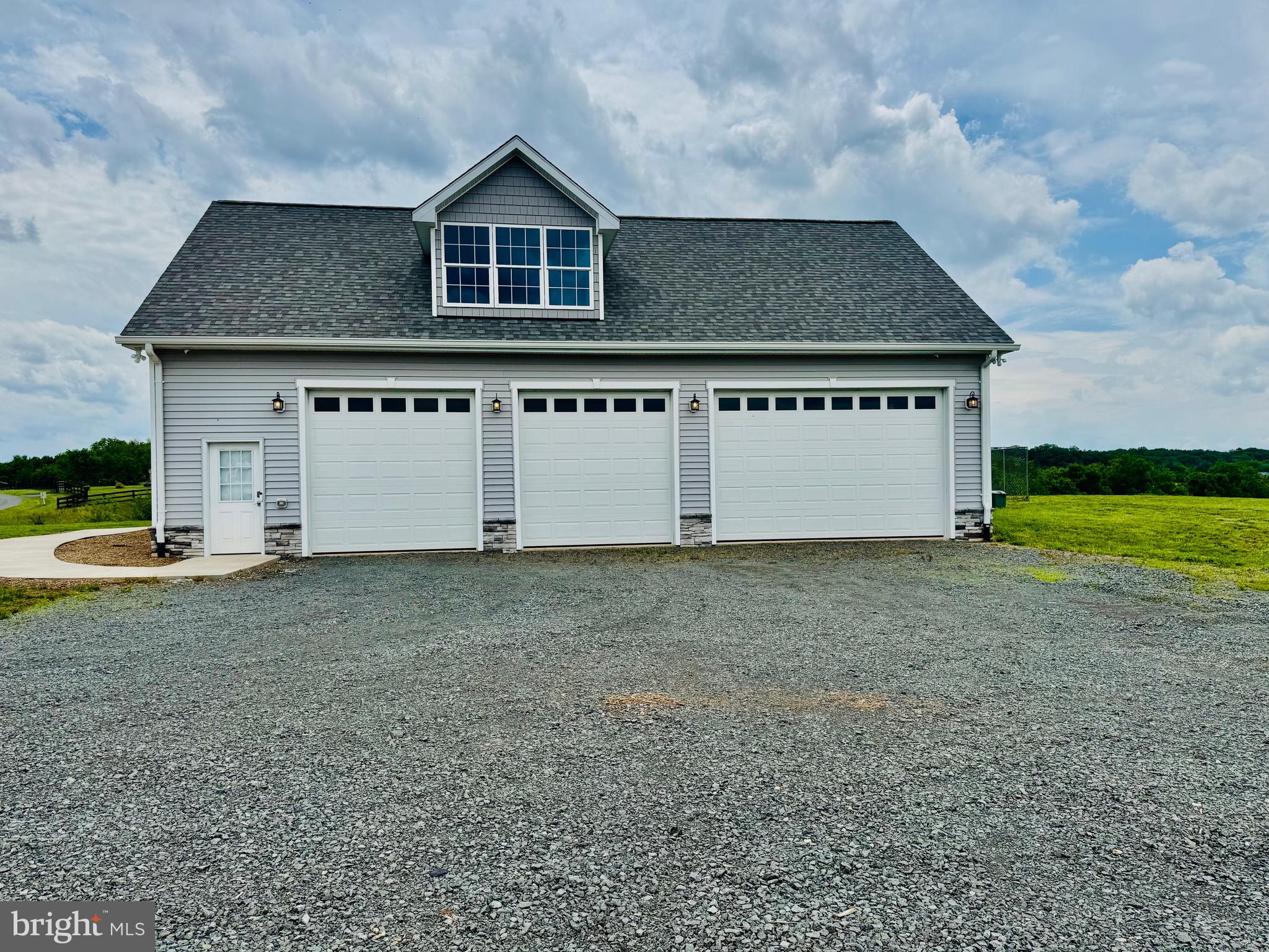 9936 BELL WOOD FARM LANE