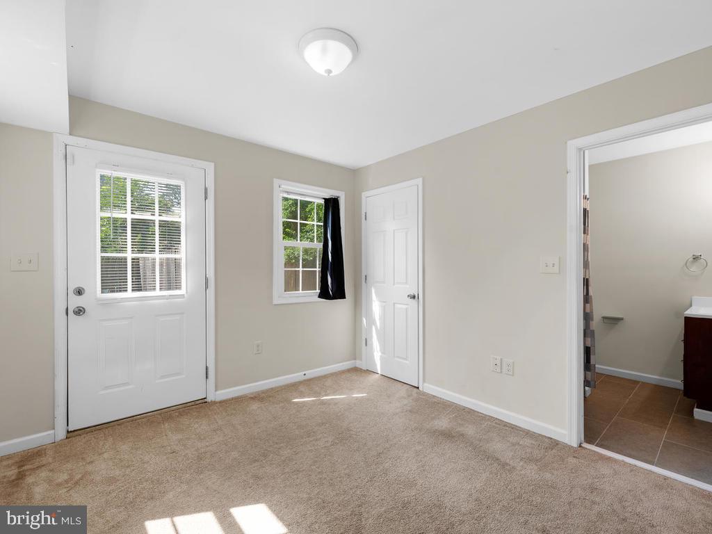 BELTSVILLE - Residential