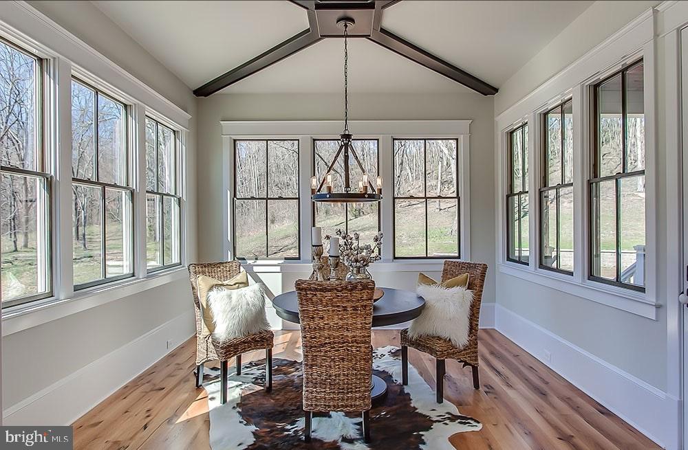 BRIAR KNOLL - Residential