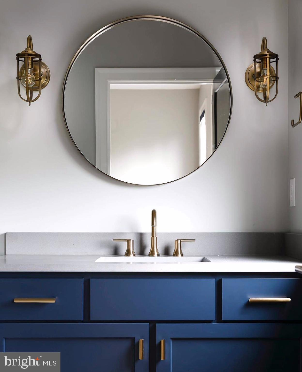 BRIAR KNOLL - Residential