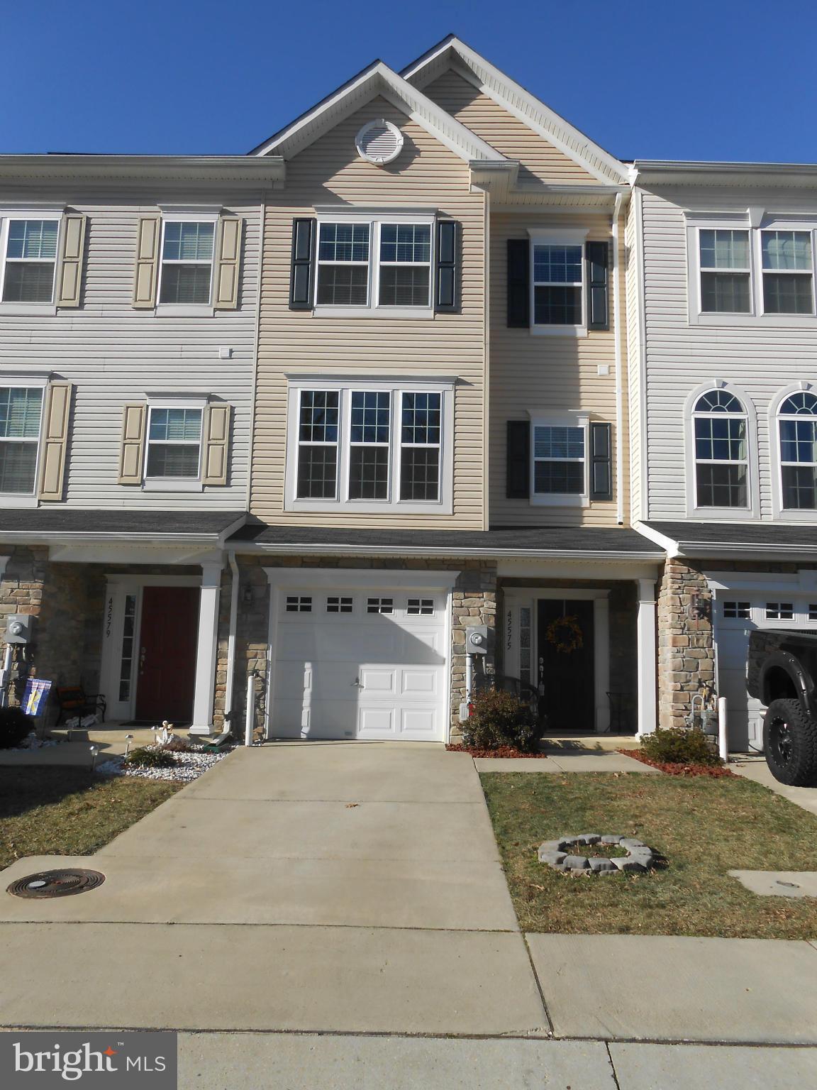 MAZEL - Residential Lease