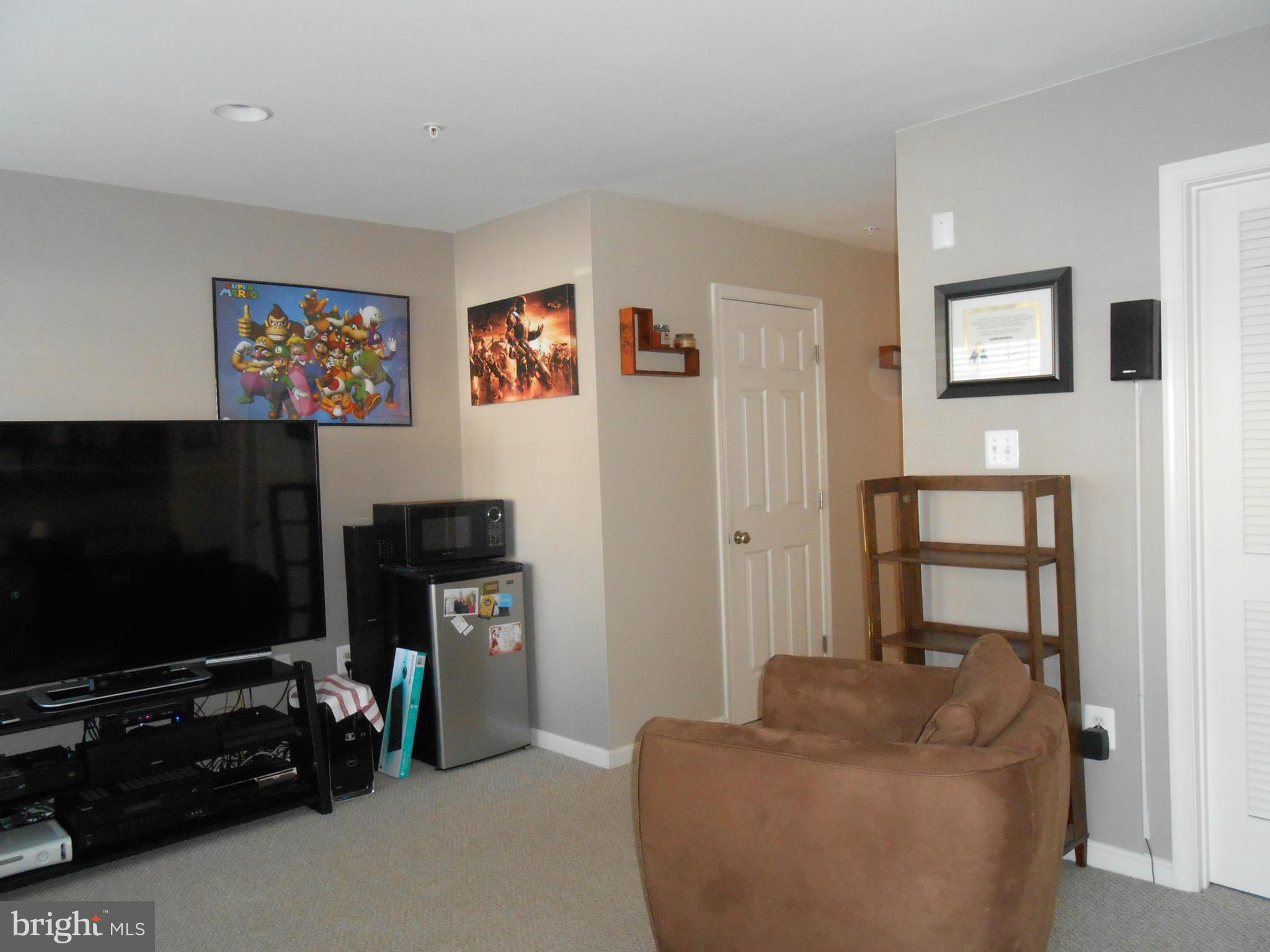 MAZEL - Residential Lease