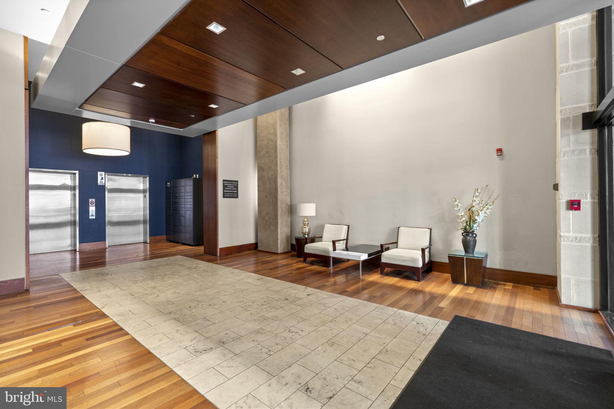 1209 N CHARLES STREET 319