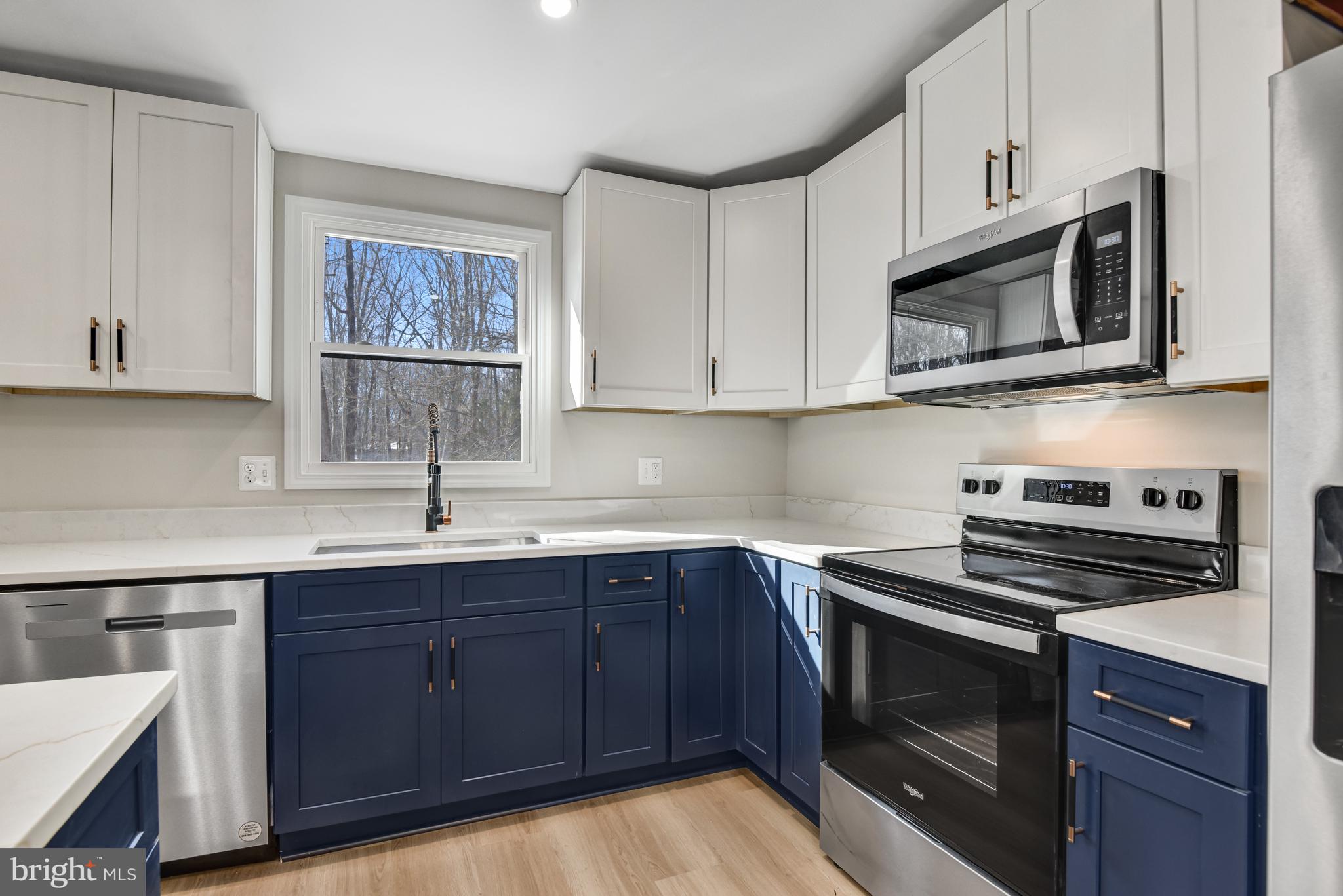 WALTON - Residential