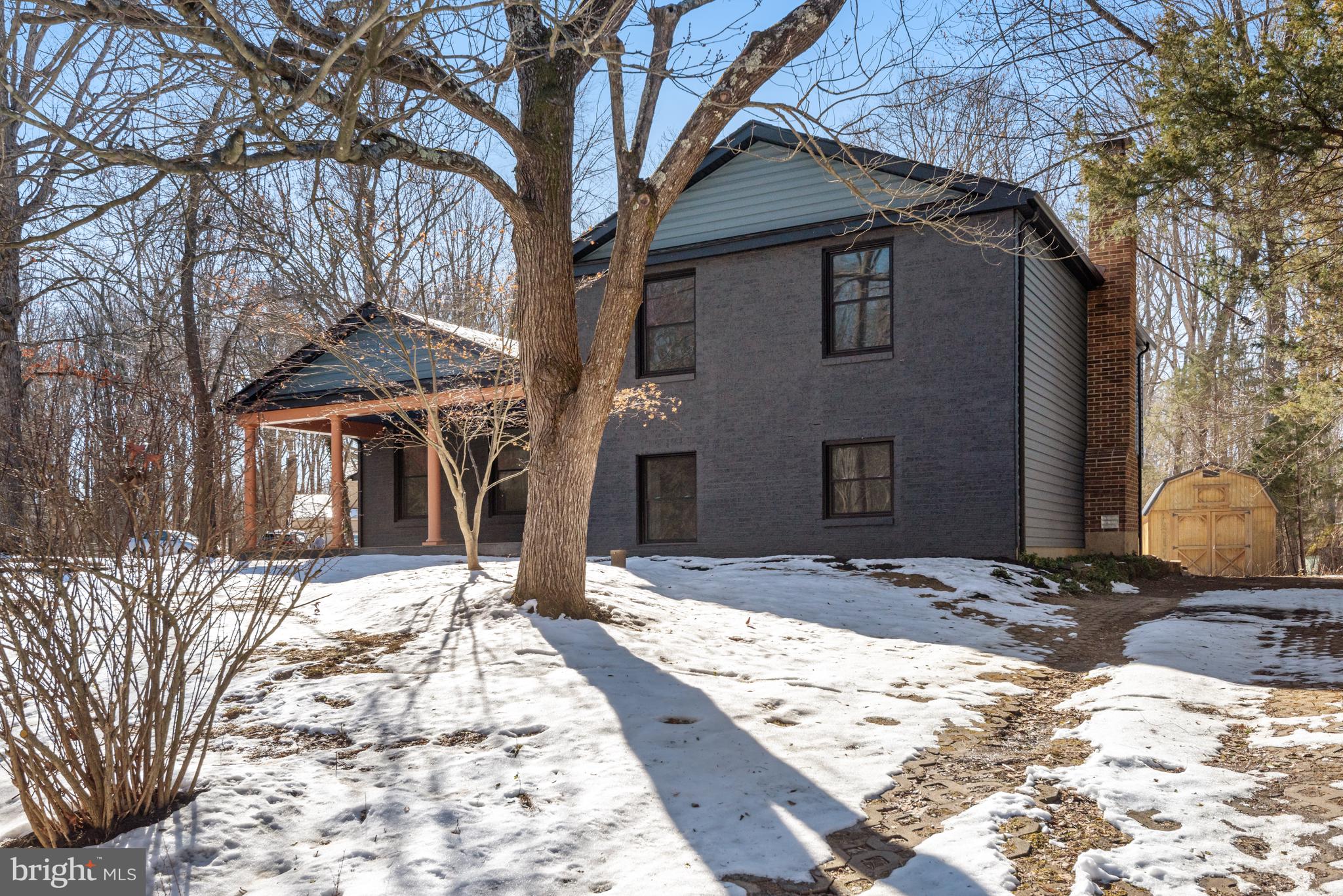 WALTON - Residential