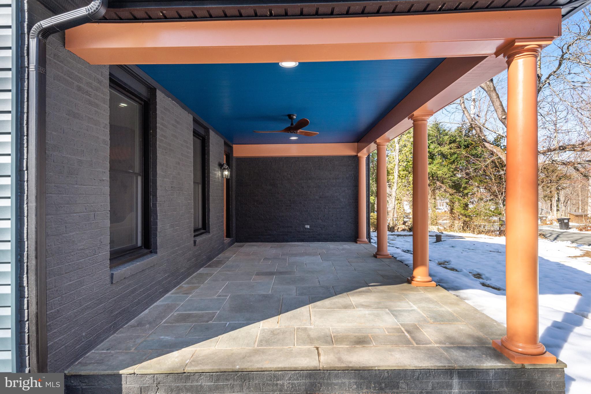 WALTON - Residential