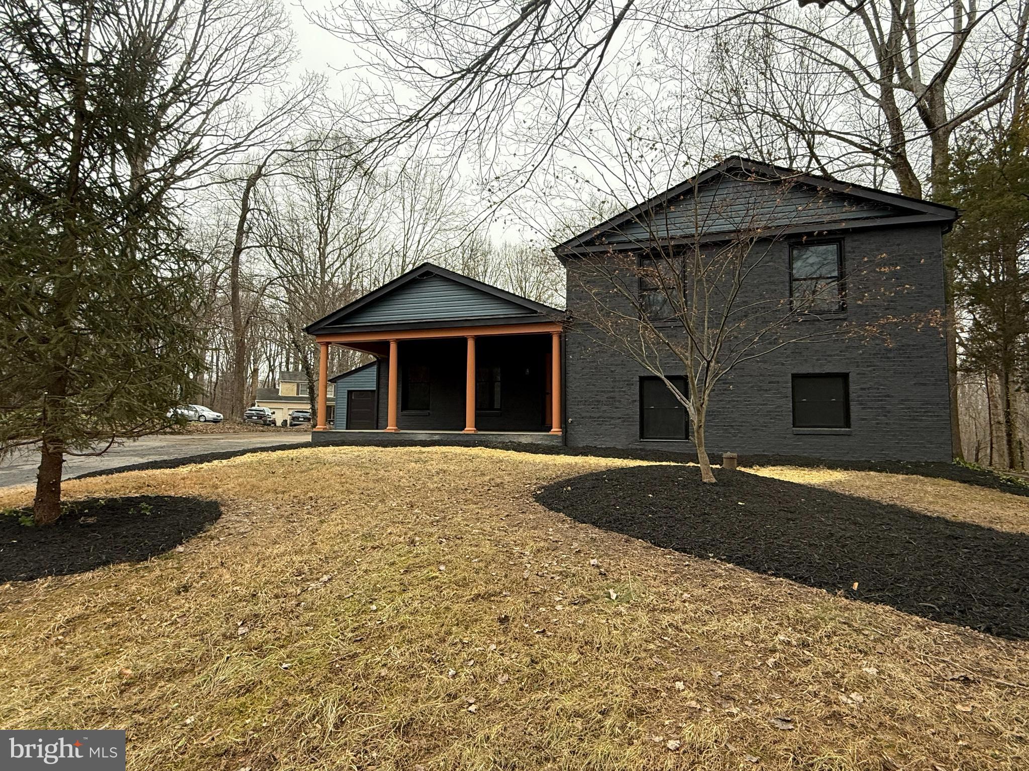 WALTON - Residential